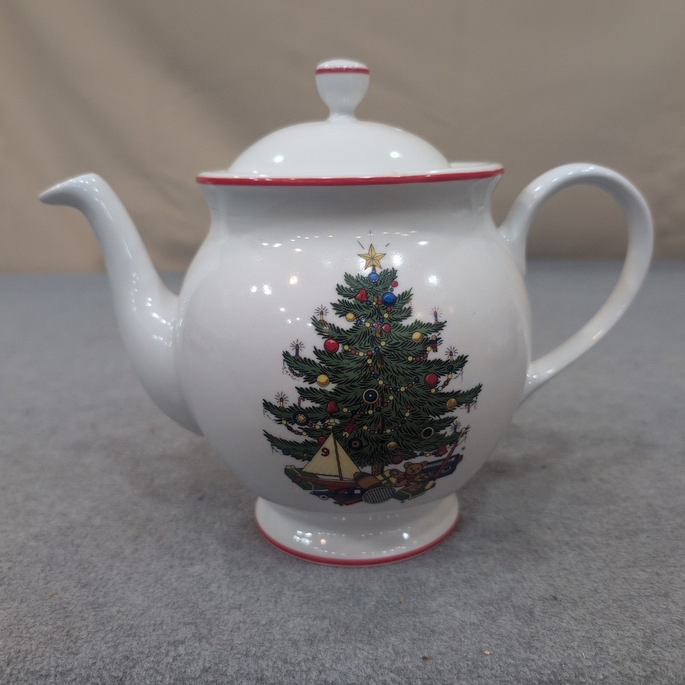 Cuthbertson American Christmas Tree Ceramic Teapot White Red Trim Holiday Decor
